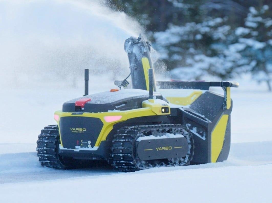 Yarbo Robot Snow Blower with Modular Design yarbo s1